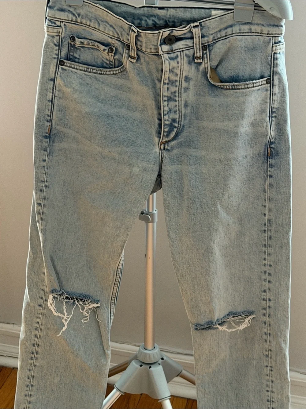 Rag & Bone Fit 1 Extra Slim Jasper Wholes Distressed Jeans – Size 32 – Like New